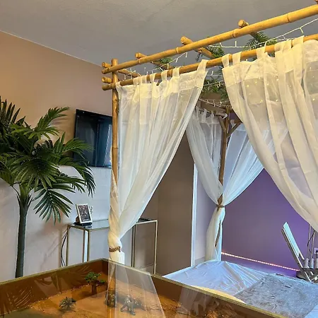 Safari Chic Sur Le Port Du Cap D'agde אגדה